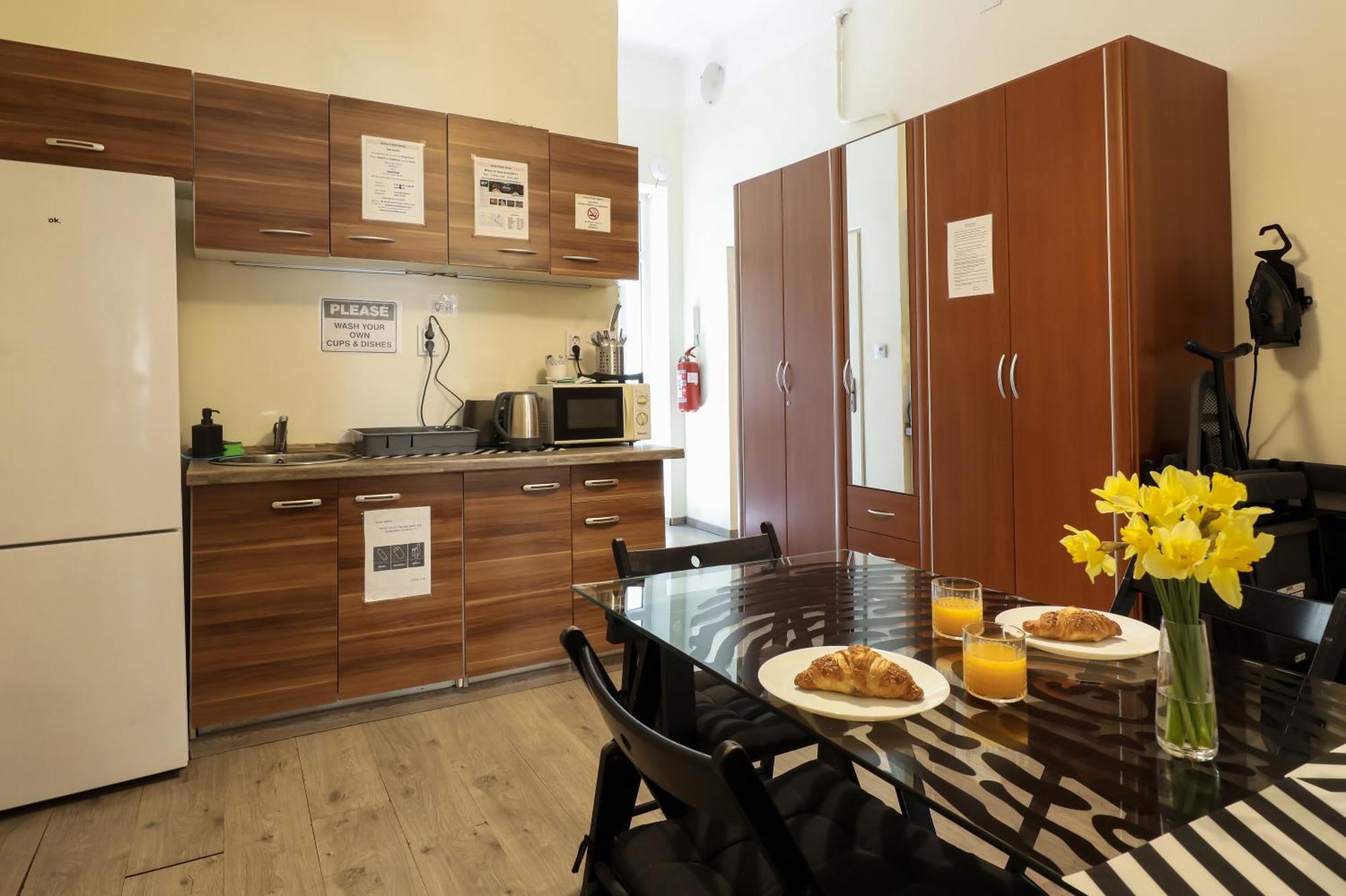 Ozone Private Rooms Budapest Eksteriør bilde